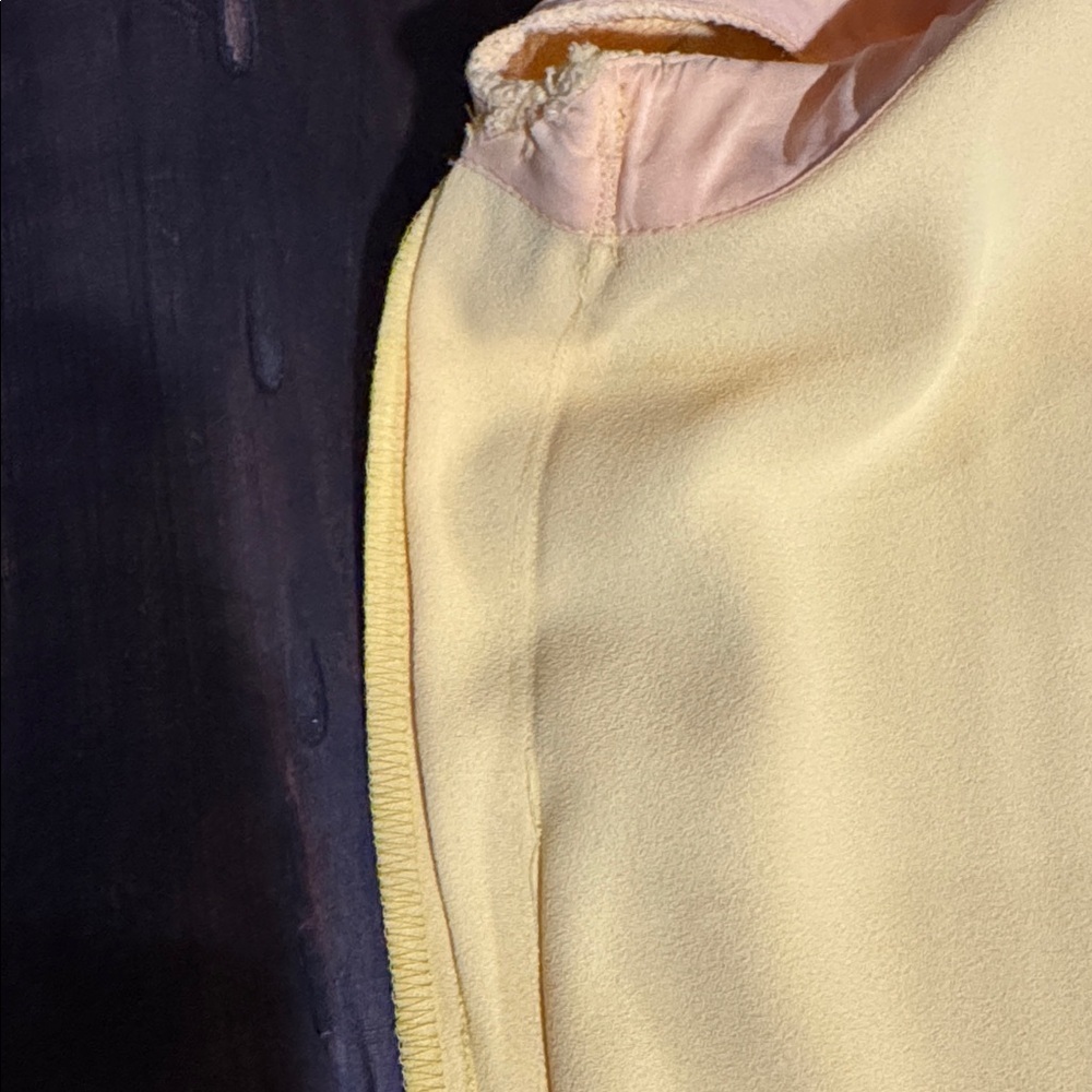 Calvin Klein Vibrant Yellow Top - Picture 6 of 8